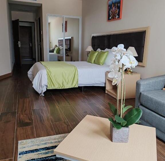 فندق Puerto Limón Cr