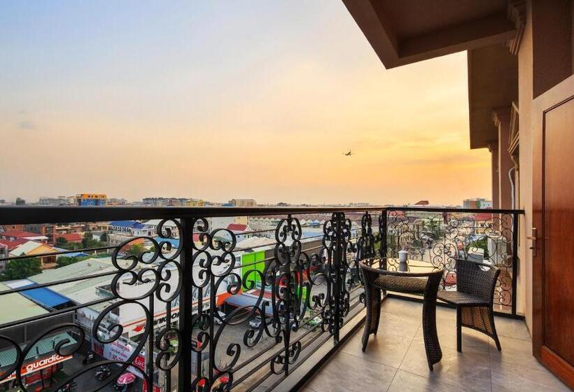 호텔 Rose Garden International