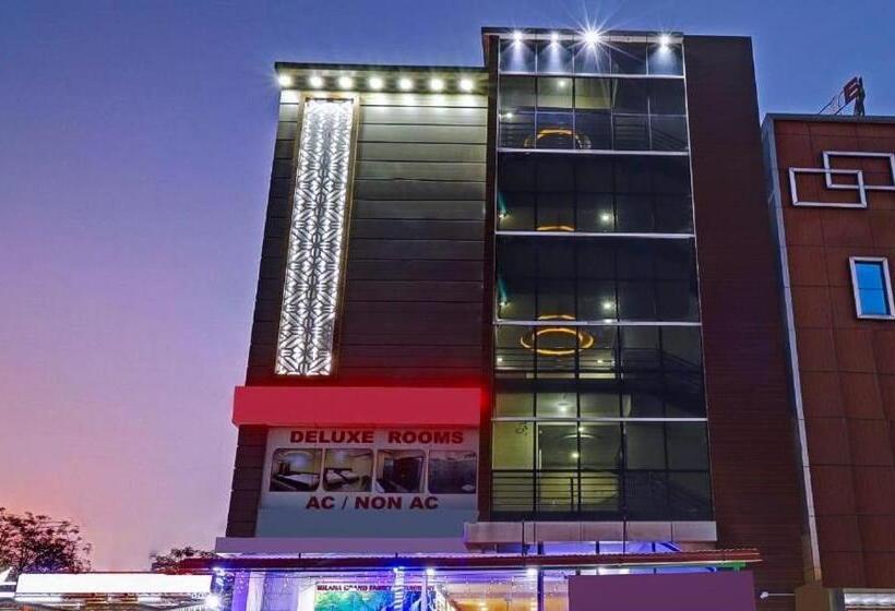 בית מלון כפרי Skanda Suites