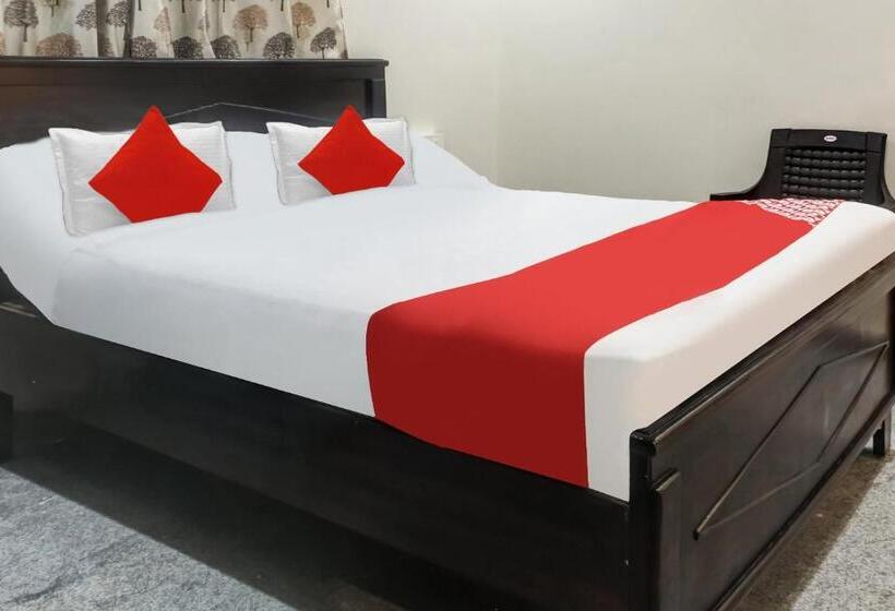 Super Hotel O Kannur