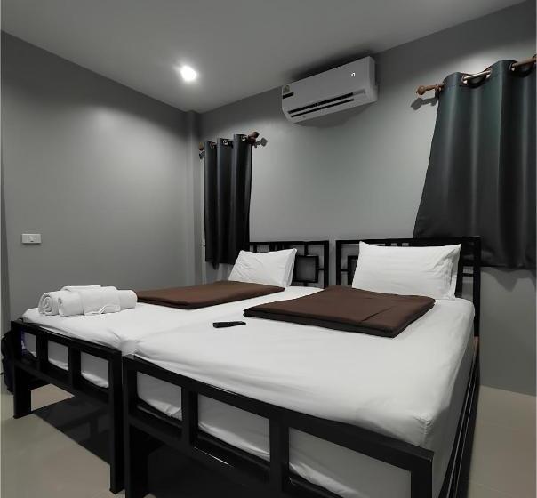 Meena Resort มีนารีสอร์ท