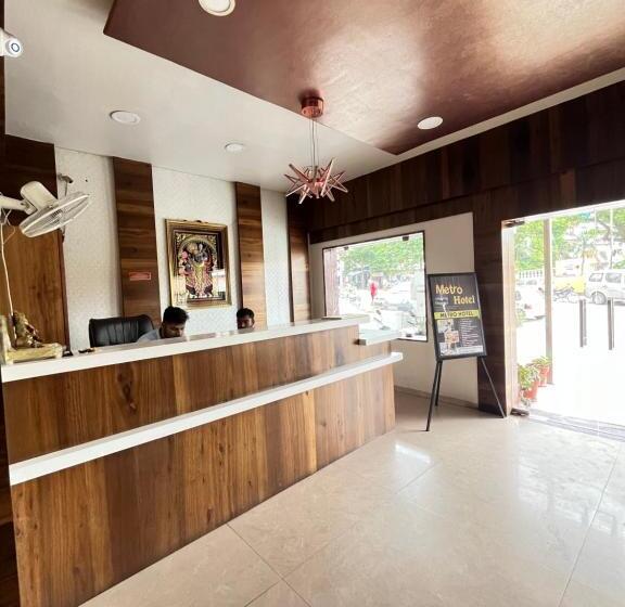 Metro Hotel Nathdwara , 500mtr 10min Walking From Shreenathji Temple