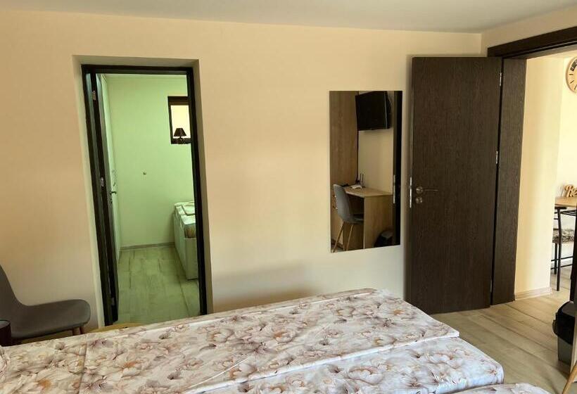 Pension (Hôtel basse catégorie) къща за гости бадови