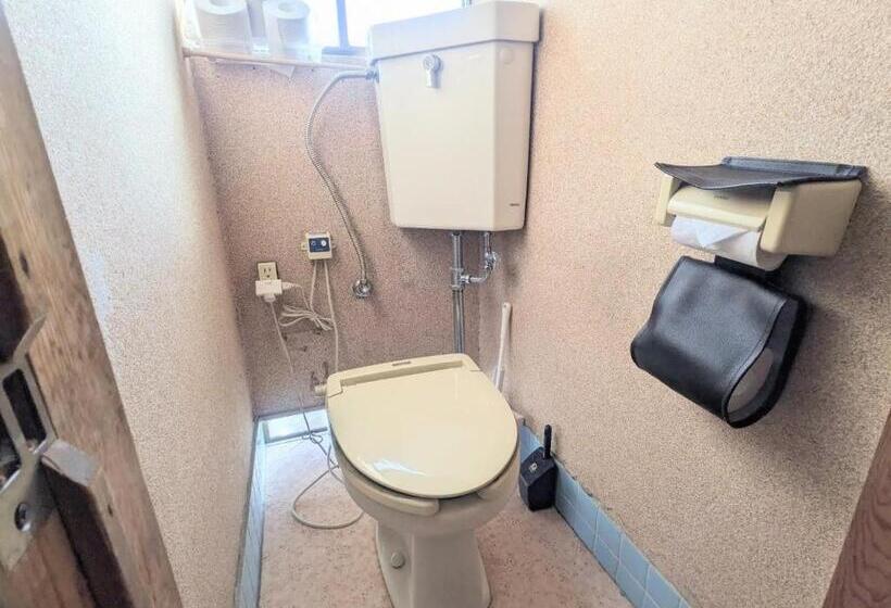 ペンション 北アルプスの麓一軒家シェアハウスの中にある和室宿