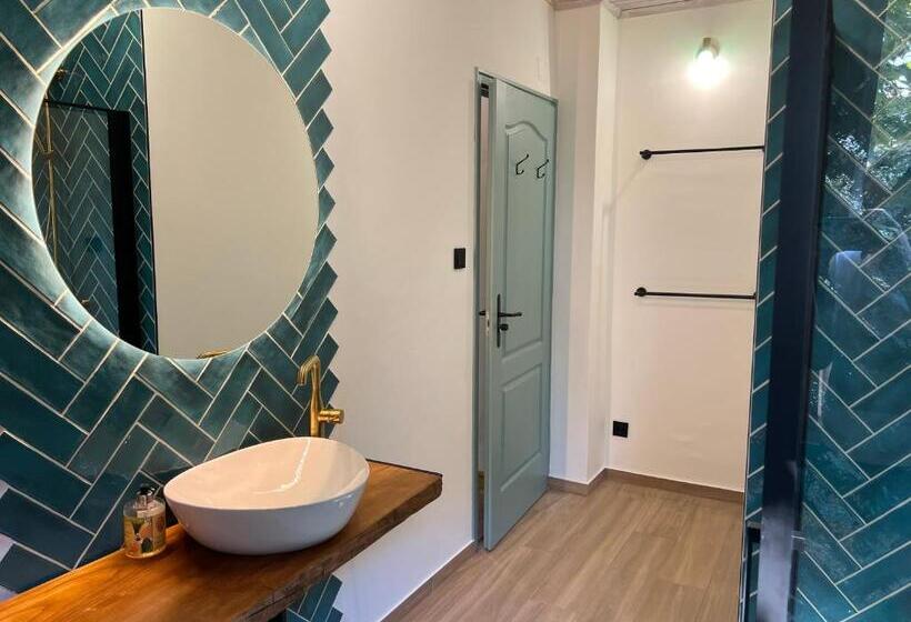 ペンション Bor és Kenyér