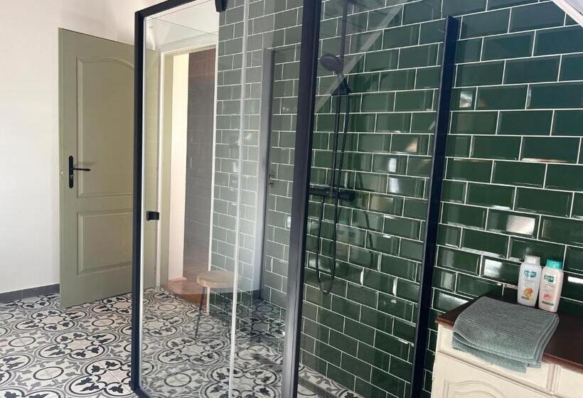 ペンション Bor és Kenyér