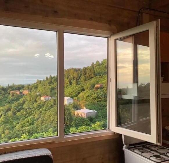 پانسیون Cottage In The Mountains Of Adjara