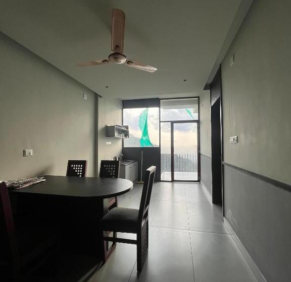 펜션 Eagle Heights Resort