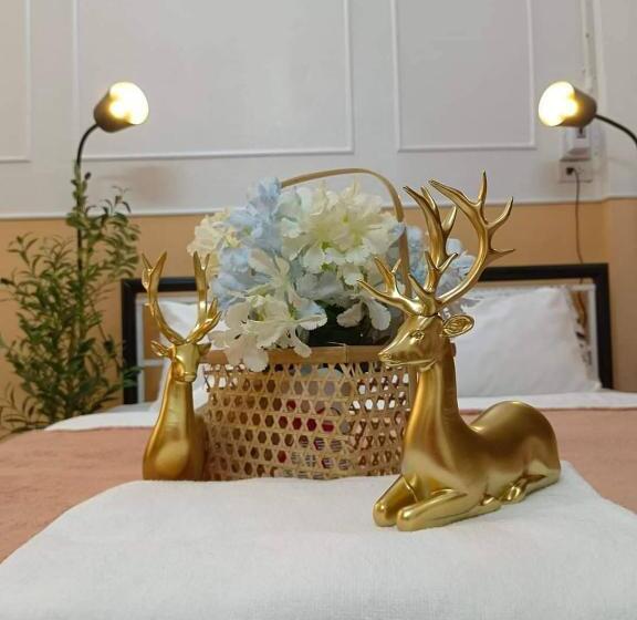 膳宿费 Gift House