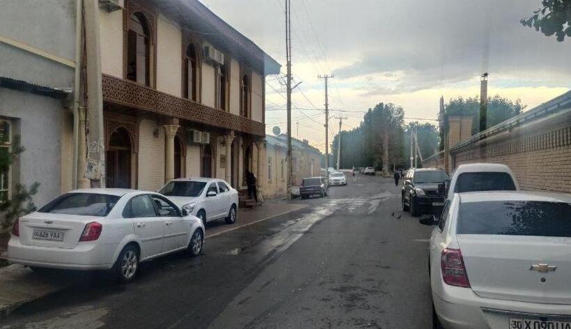 بنسيون Ideal Best Tour