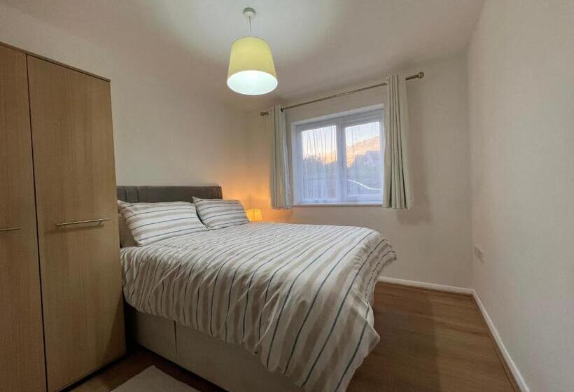 펜션 Kilnview Guesthouse Hanley & Staffordshire University