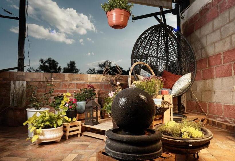 膳宿费 La Casa De Las Poesías