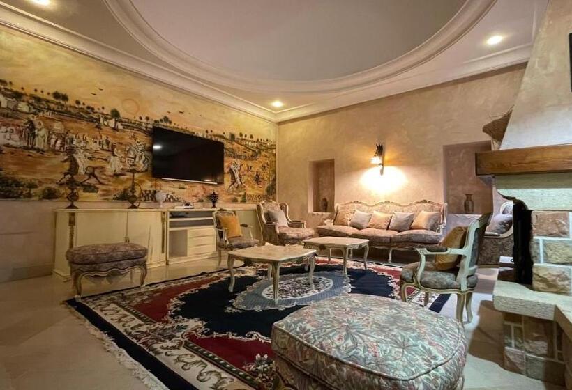 بنسيون Menzel Yahia