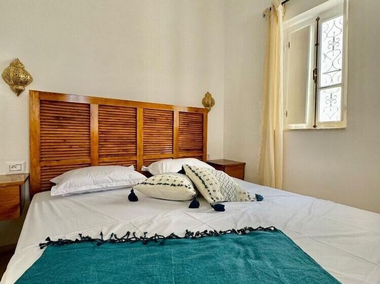 بنسيون Menzel Yahia