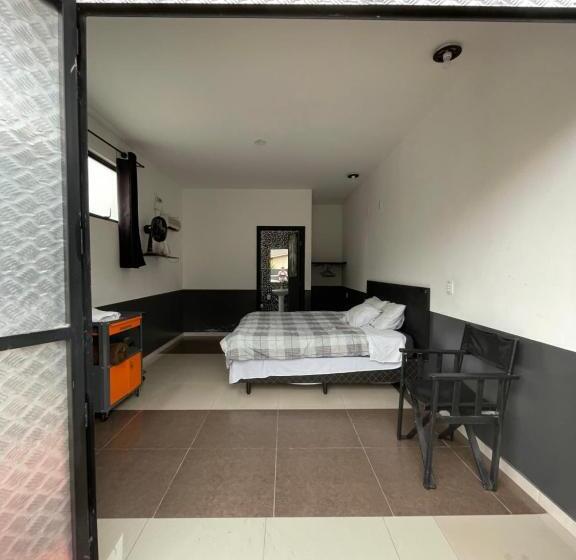 پانسیون Motogaragem