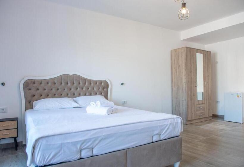 پانسیون Old Town Aga