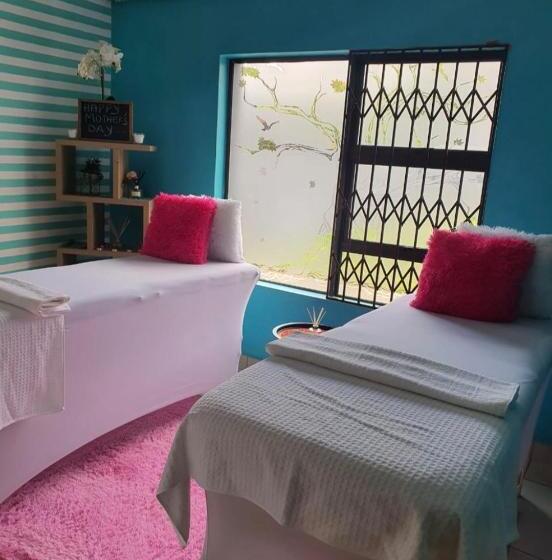 膳宿费 Palma Spaces