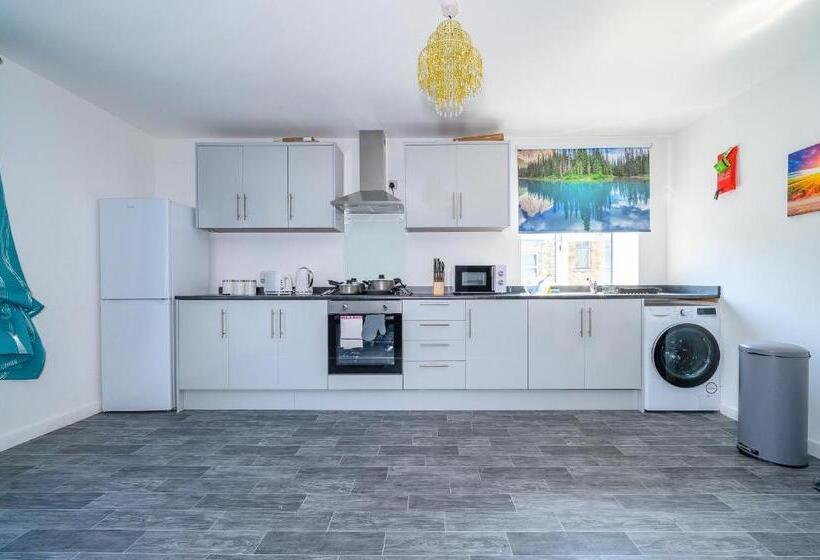 Пансион Rb 2f 421  For Your Relaxed, Cosy Stay, Parking