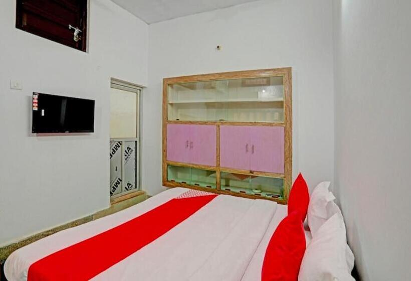 بنسيون Shivaay Guest House