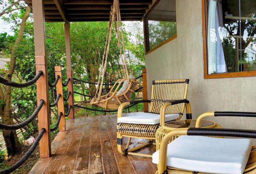 펜션 Sofia S Lake Resort Cavinti