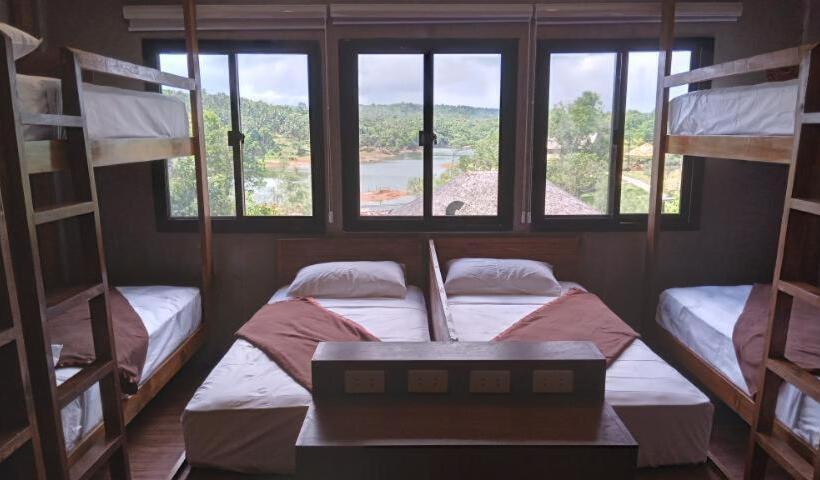 펜션 Sofia S Lake Resort Cavinti