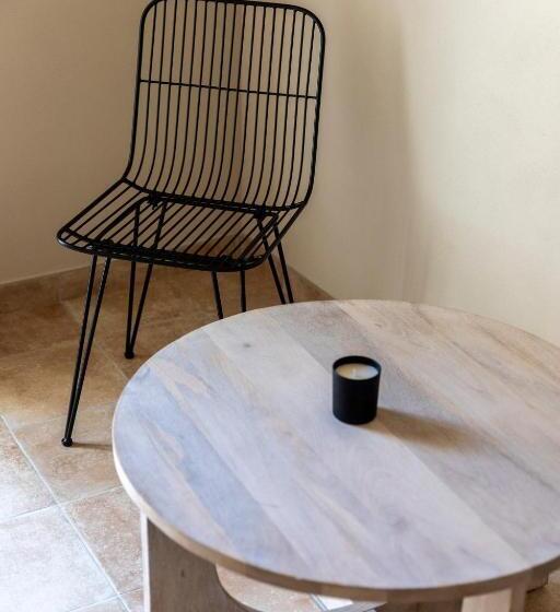 منتجع The Vinum Suites