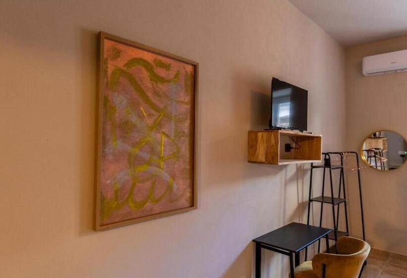 منتجع The Vinum Suites