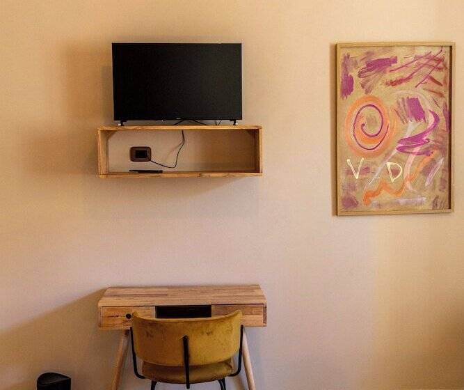 منتجع The Vinum Suites