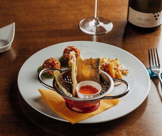 منتجع The Vinum Suites