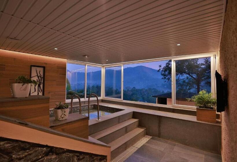 منتجع The Violet Thekkady