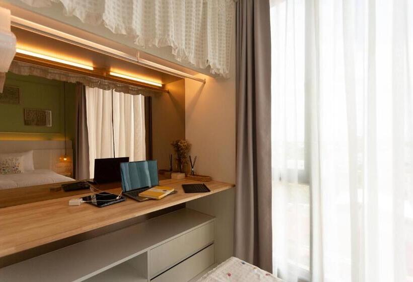 Cozy Room Near Night Bazaar