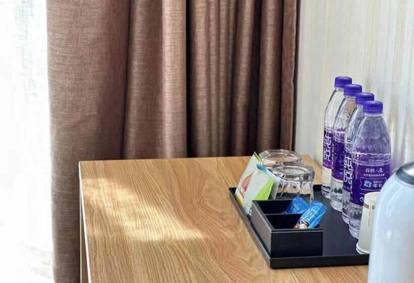 海菲酒店 郑州高铁东站cbd国际会展中心店