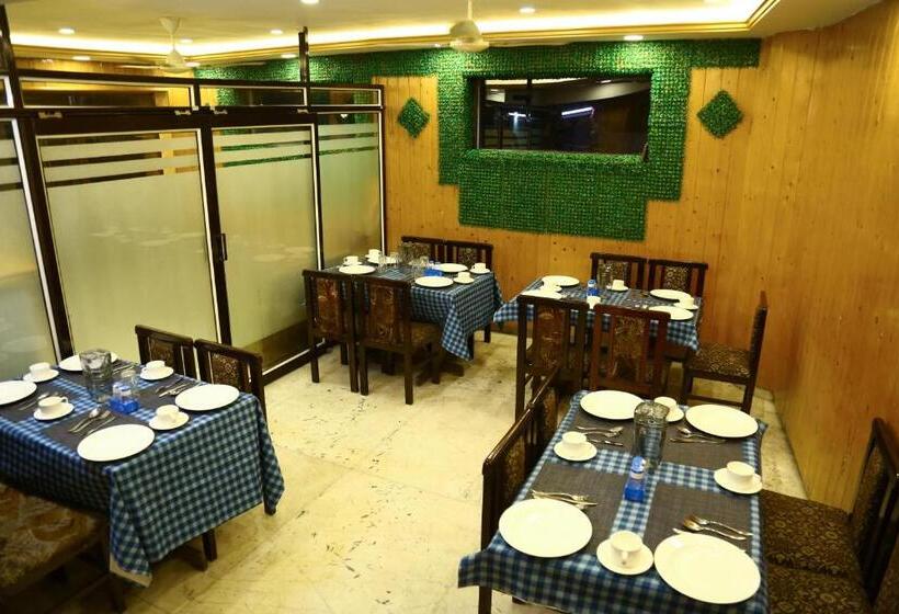 Aashiyana Hotel By Elegant