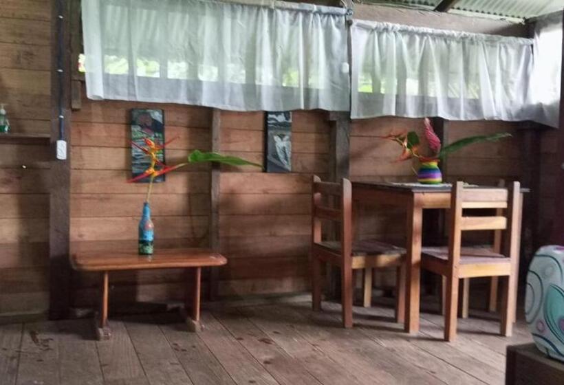 旅馆 Posada Madre Tierra