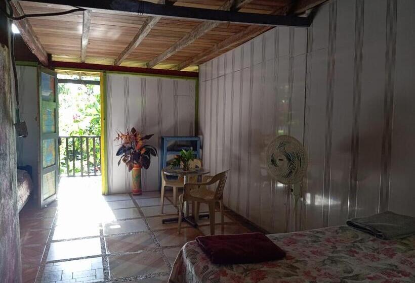 旅馆 Posada Madre Tierra