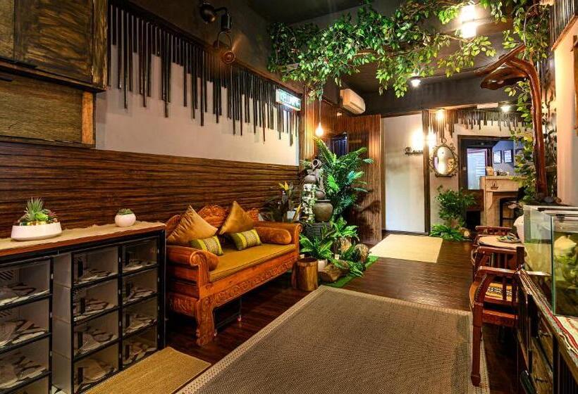 הוסטל Spa Shalom Suites