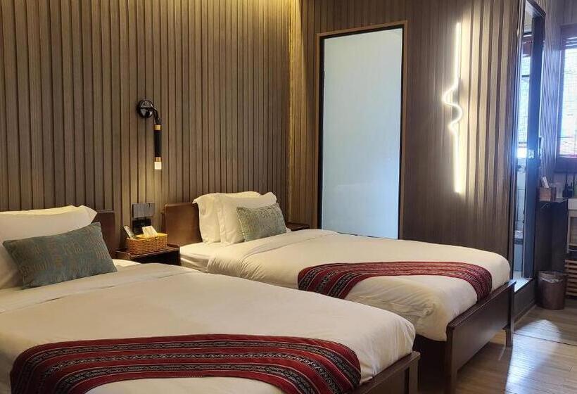 הוסטל Spa Shalom Suites