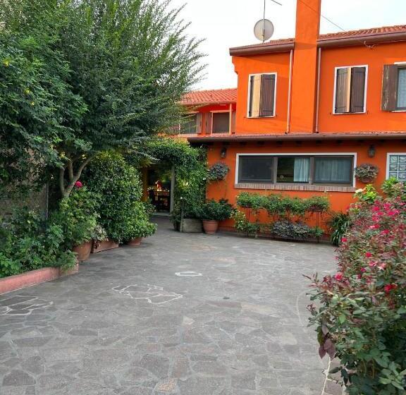 مبيت وإفطار B And B Serenella Country House