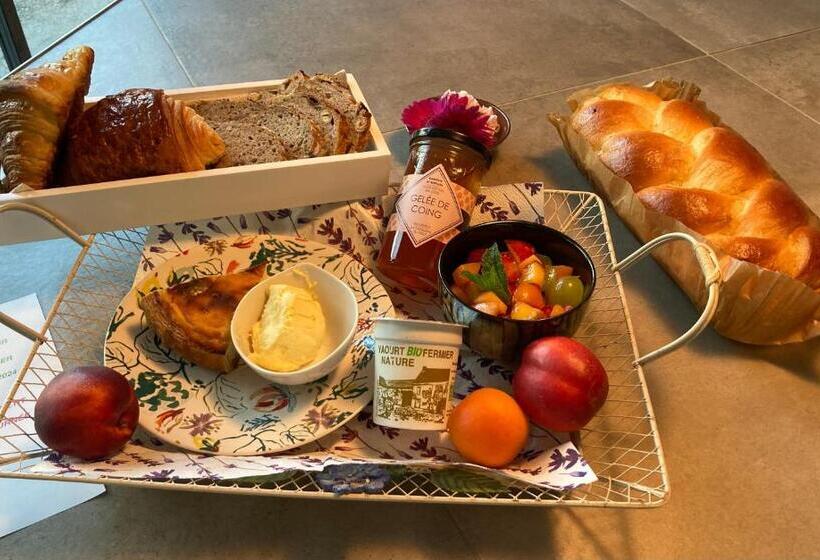 Bed and Breakfast Couette Et Café Chez Adrien