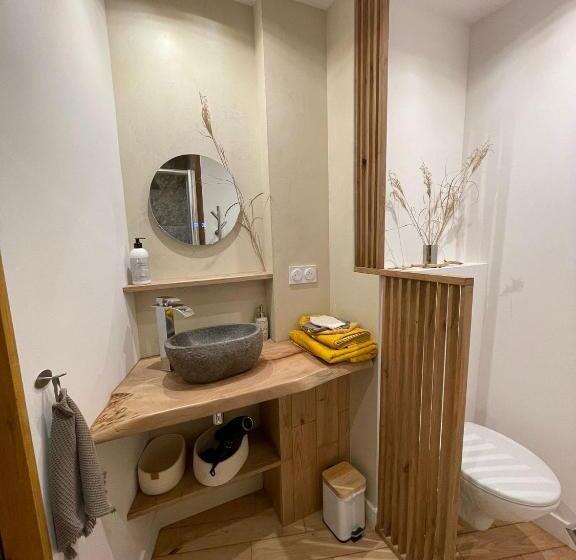 住宿加早餐  Cyprès Du Château