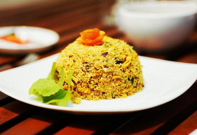 مبيت وإفطار Danu Resort