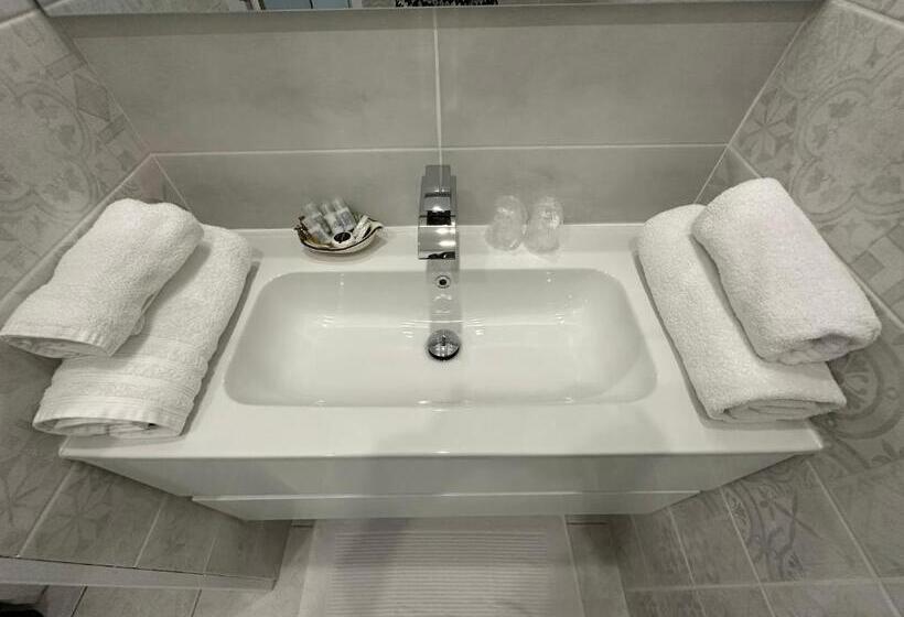 Bed and Breakfast L Appart De La Maison Blanche