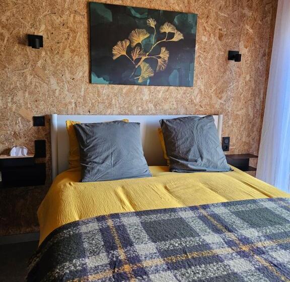 مبيت وإفطار La Studette