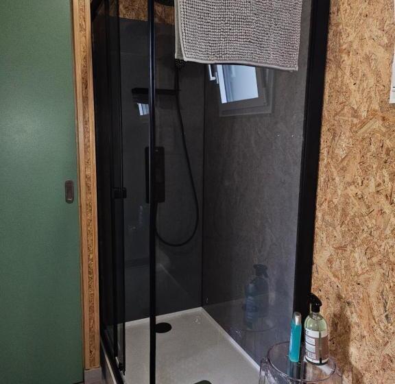 مبيت وإفطار La Studette