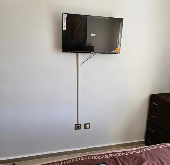 مبيت وإفطار Tangier Beach