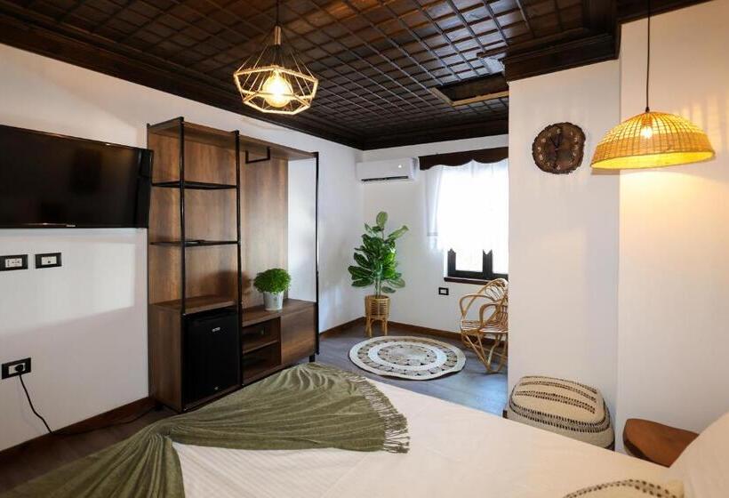 בית מלון כפרי Ador Boutique