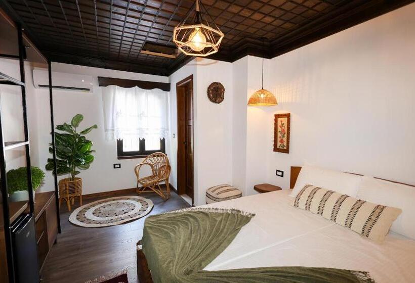 בית מלון כפרי Ador Boutique