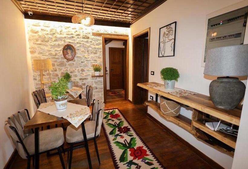 בית מלון כפרי Ador Boutique