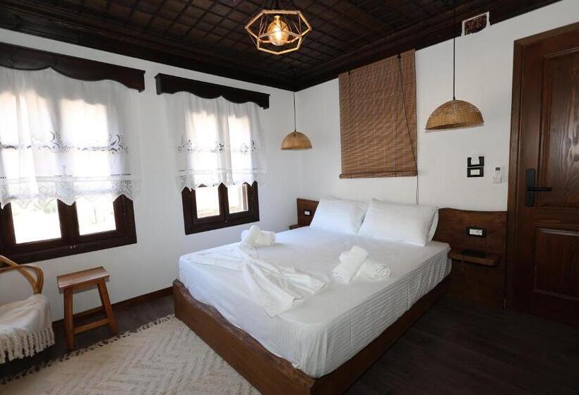 בית מלון כפרי Ador Boutique