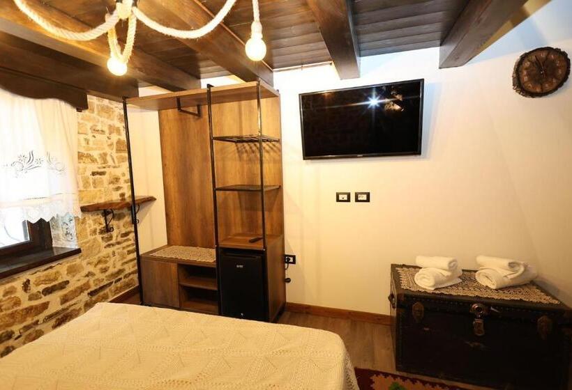 בית מלון כפרי Ador Boutique